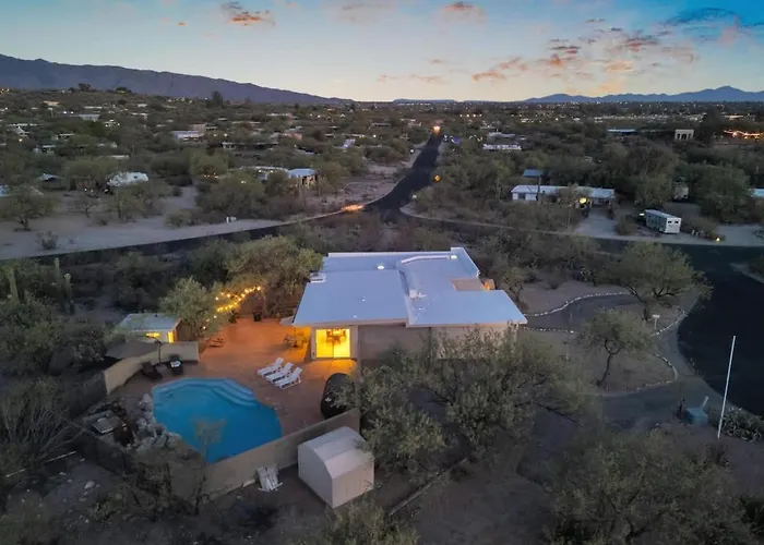 Desert Vibes With Pool Sauna & Game