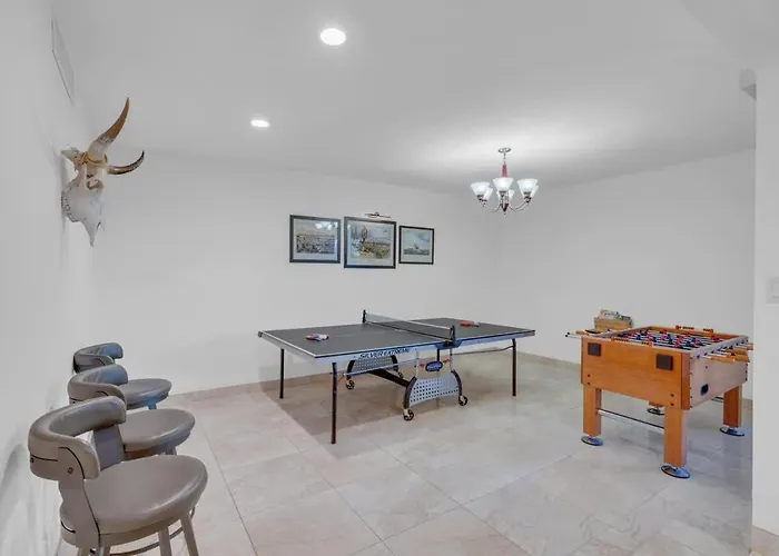 Holiday home Desert Vibes With Pool Sauna & Game *