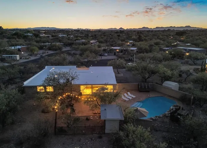 Desert Vibes With Pool Sauna & Game Tucson