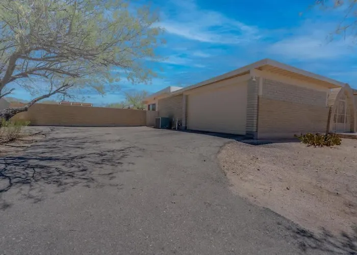 Desert Vibes With Pool Sauna & Game